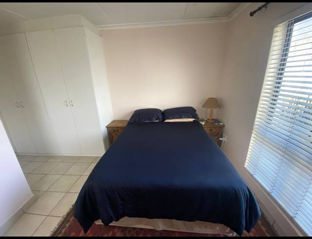 2 BEDROOM APARTMENT TO LET IN BURGUNDY ESTATE